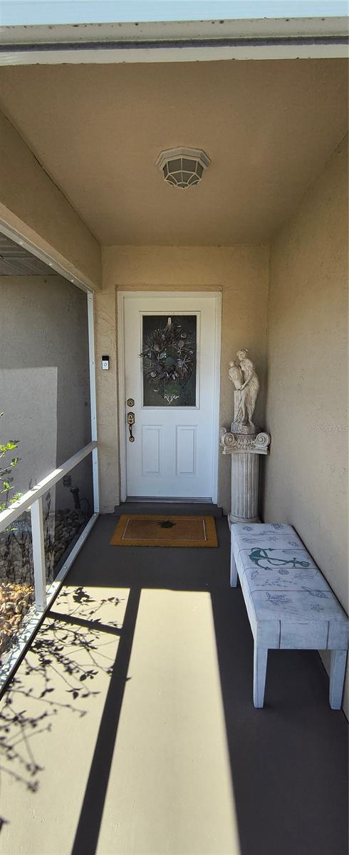 Image 3 of 18 For 824 Devon Road