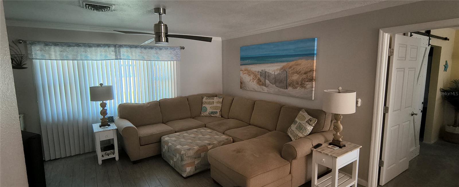 Image 4 of 18 For 824 Devon Road