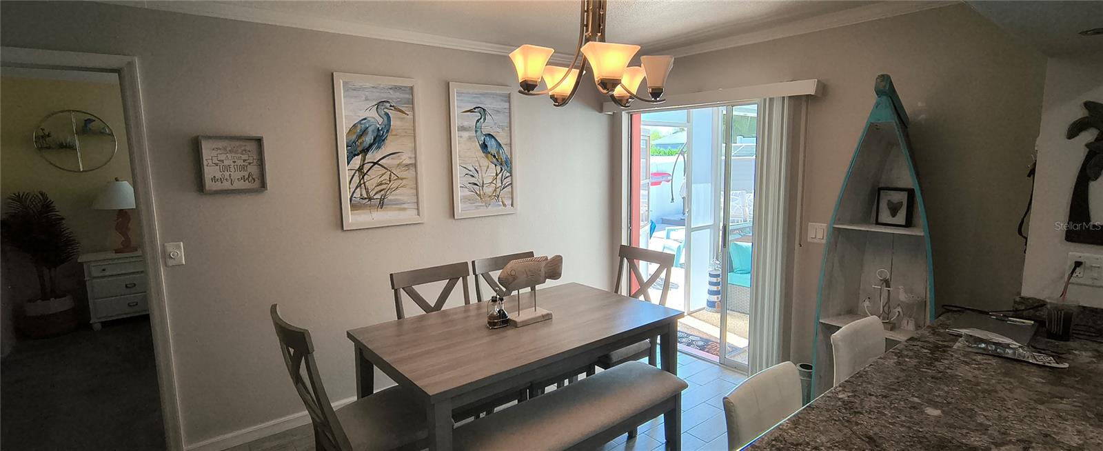 Image 6 of 18 For 824 Devon Road