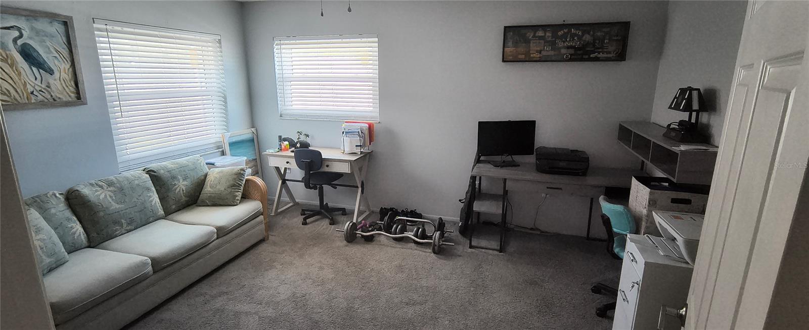 Image 9 of 18 For 824 Devon Road