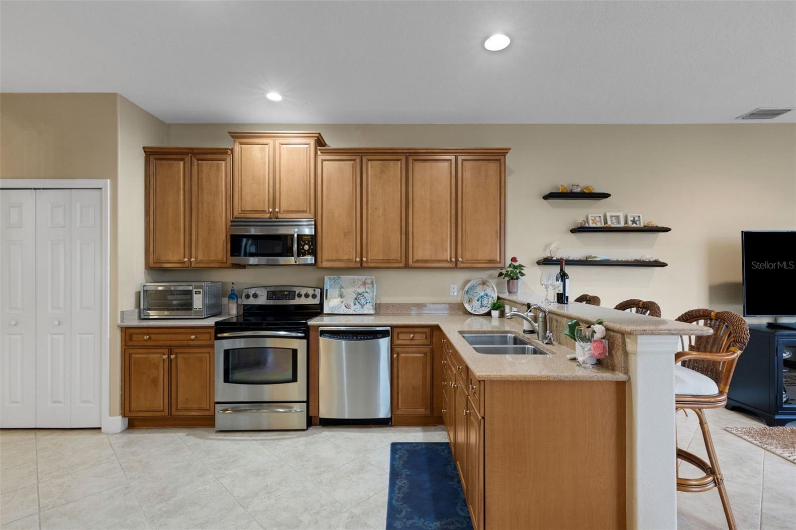 Image 16 of 94 For 12006 Granite Woods Loop