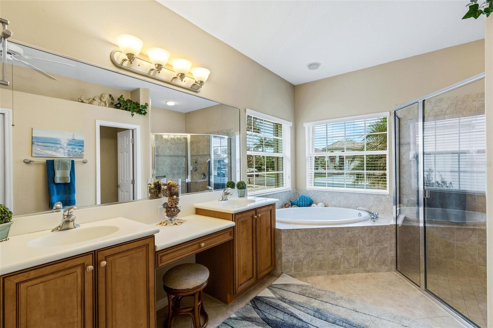 Image 38 of 94 For 12006 Granite Woods Loop