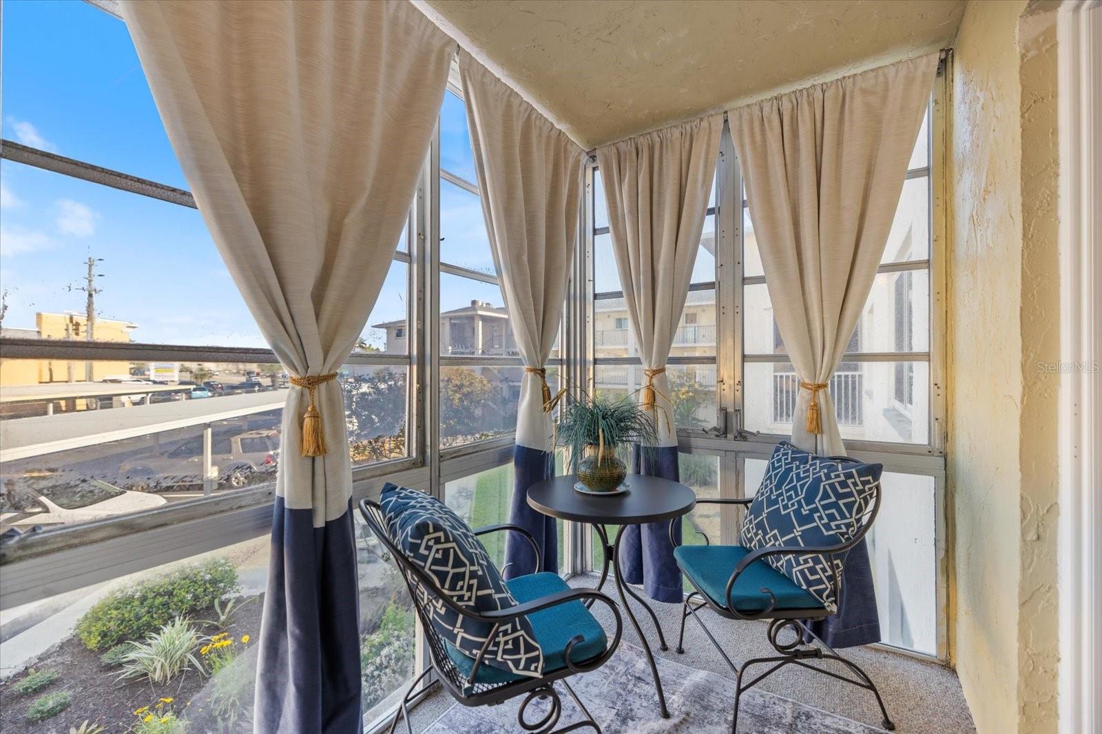 Image 15 of 38 For 708 Tamiami Trail S 209