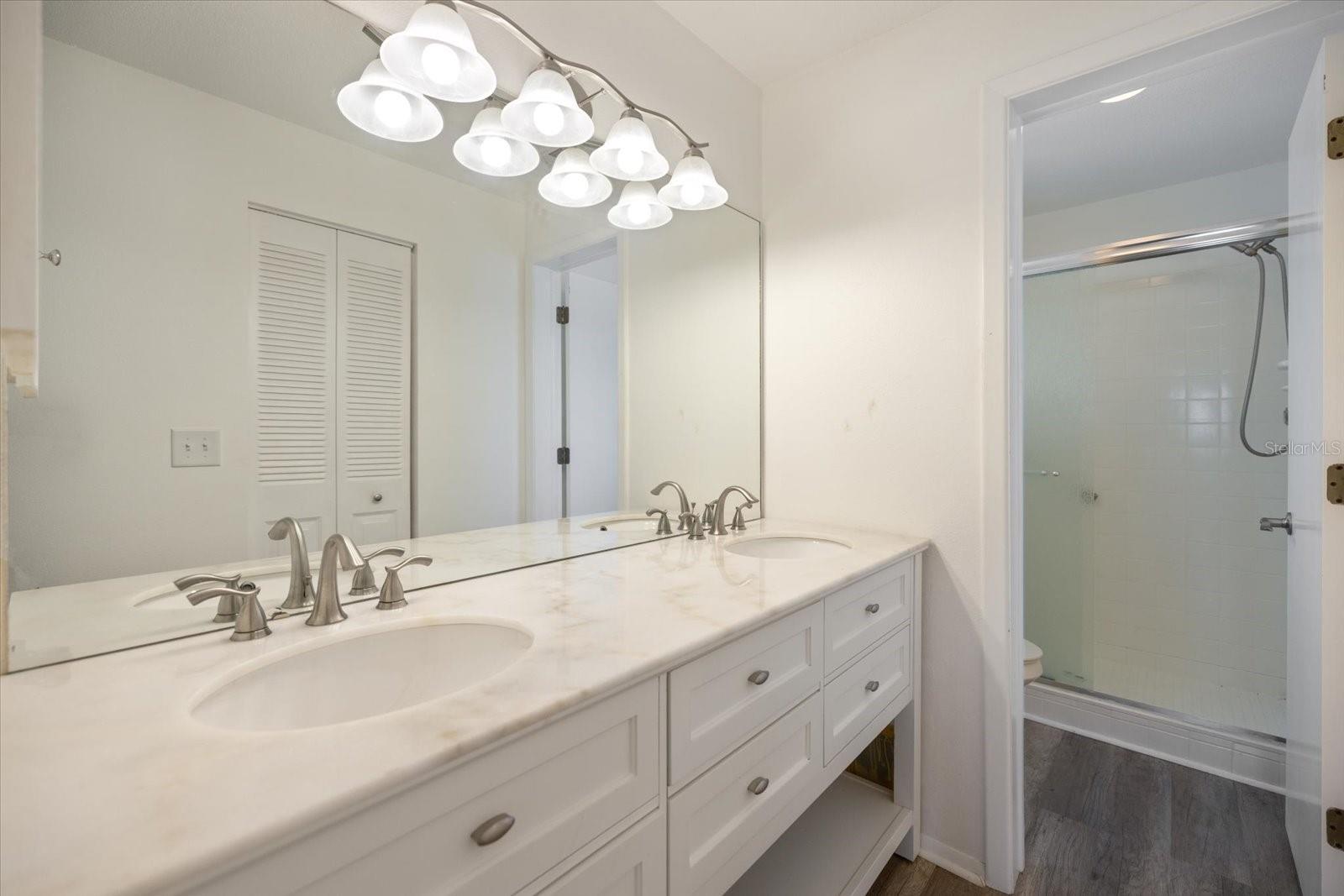 Image 22 of 38 For 335 Three Lakes Lane B