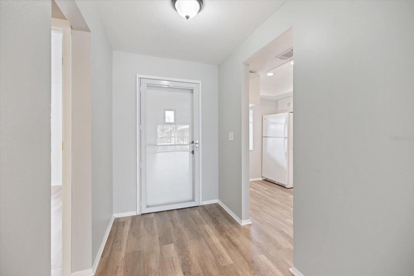 Image 5 of 38 For 335 Three Lakes Lane B