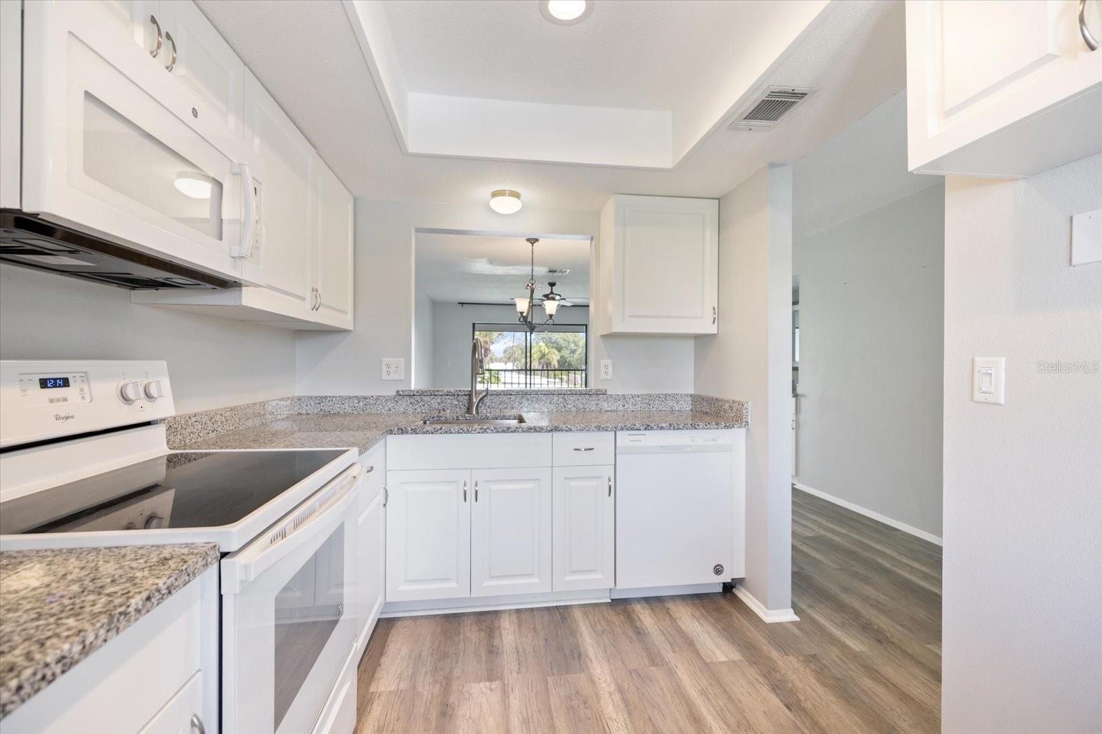 Image 7 of 38 For 335 Three Lakes Lane B