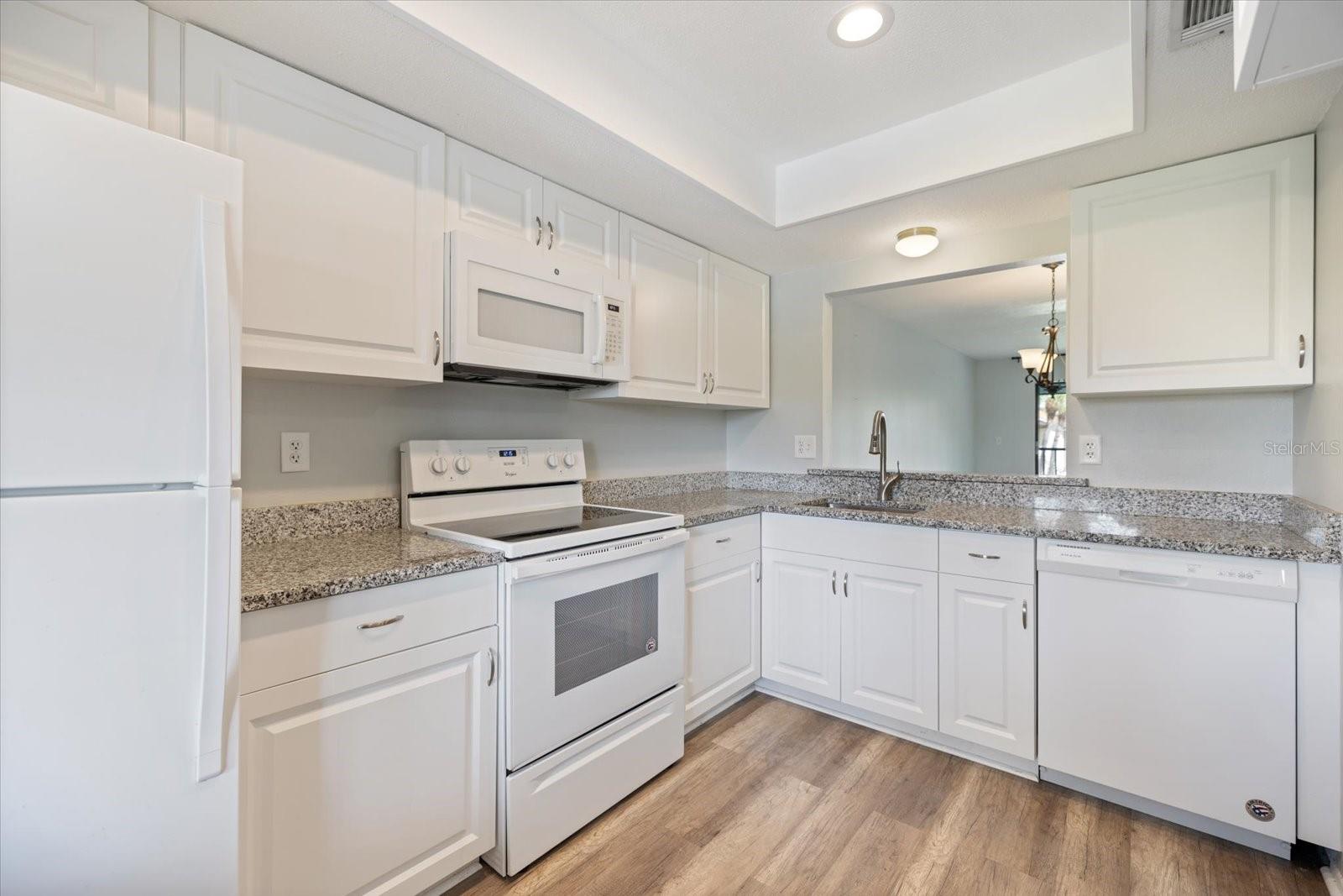 Image 8 of 38 For 335 Three Lakes Lane B