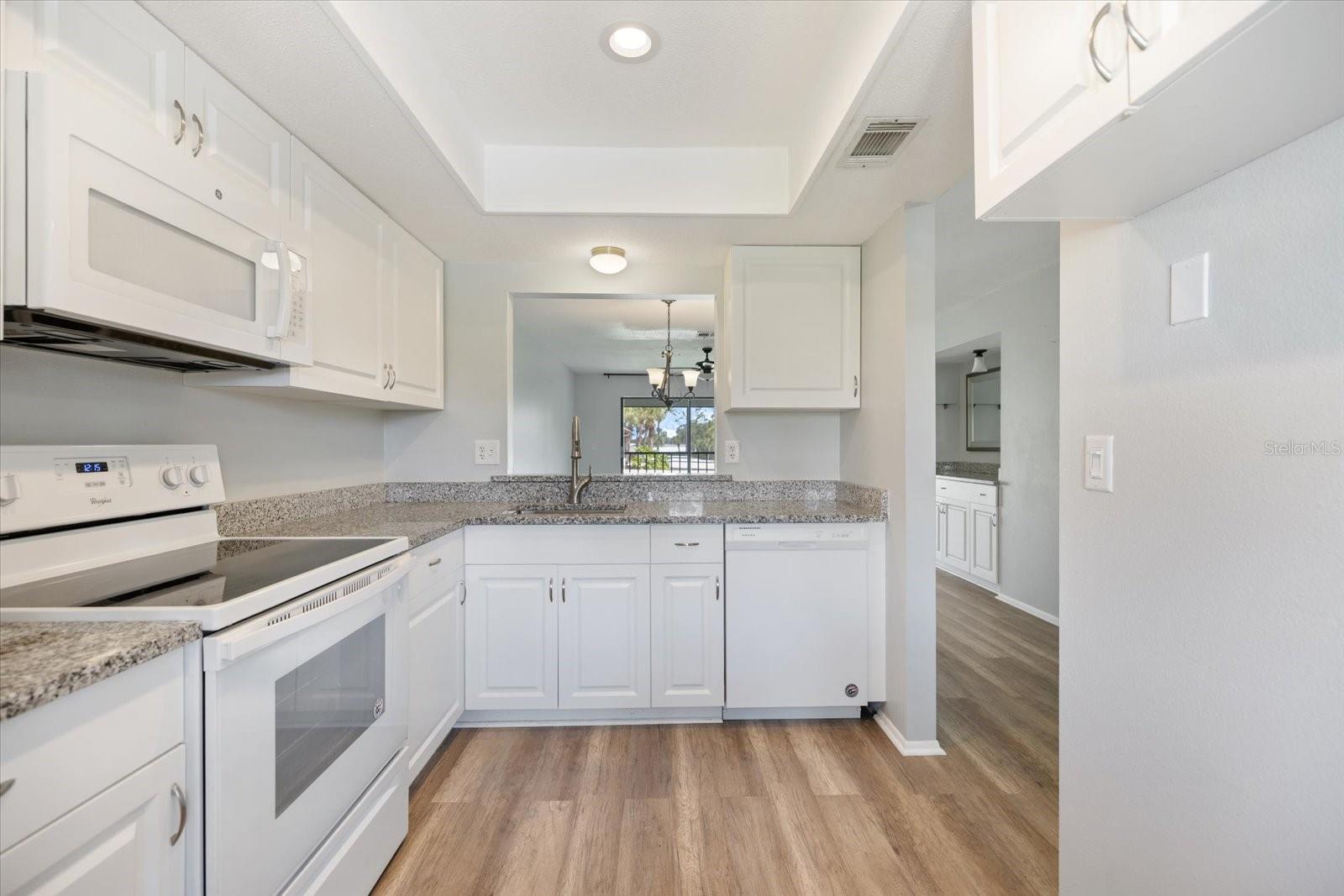 Image 9 of 38 For 335 Three Lakes Lane B