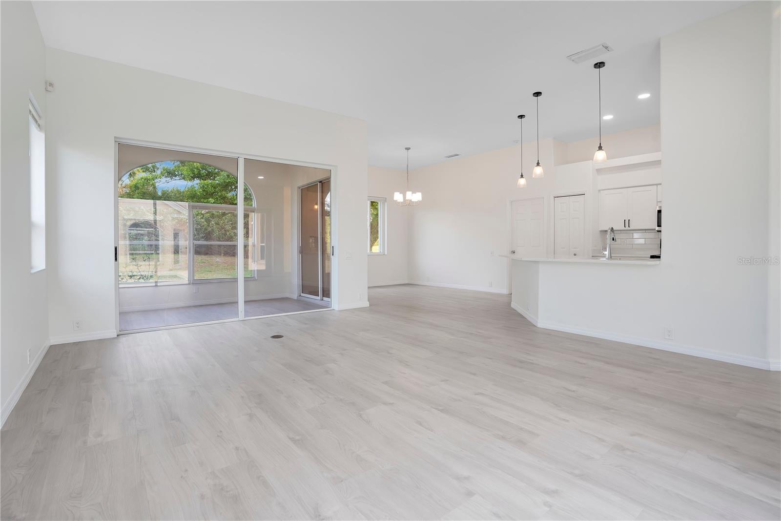 Image 2 of 33 For 8533 Gateway Court