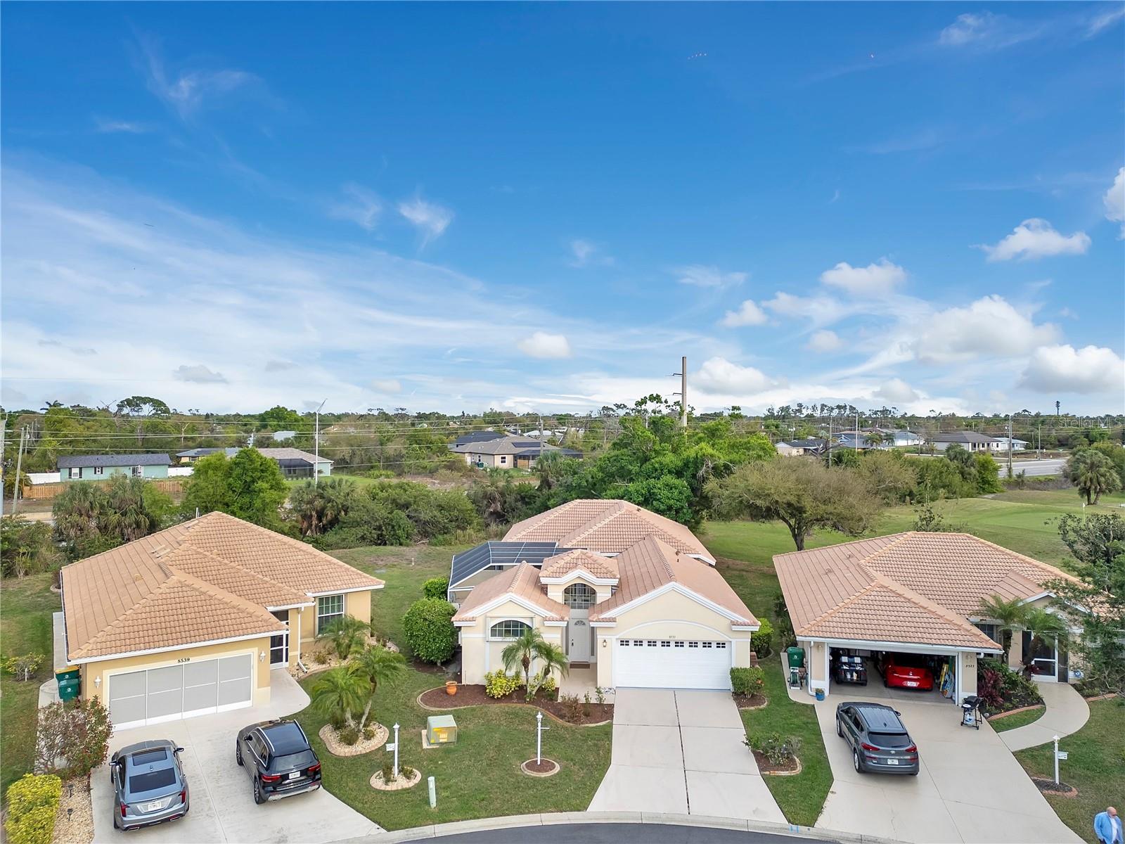 Image 28 of 33 For 8533 Gateway Court