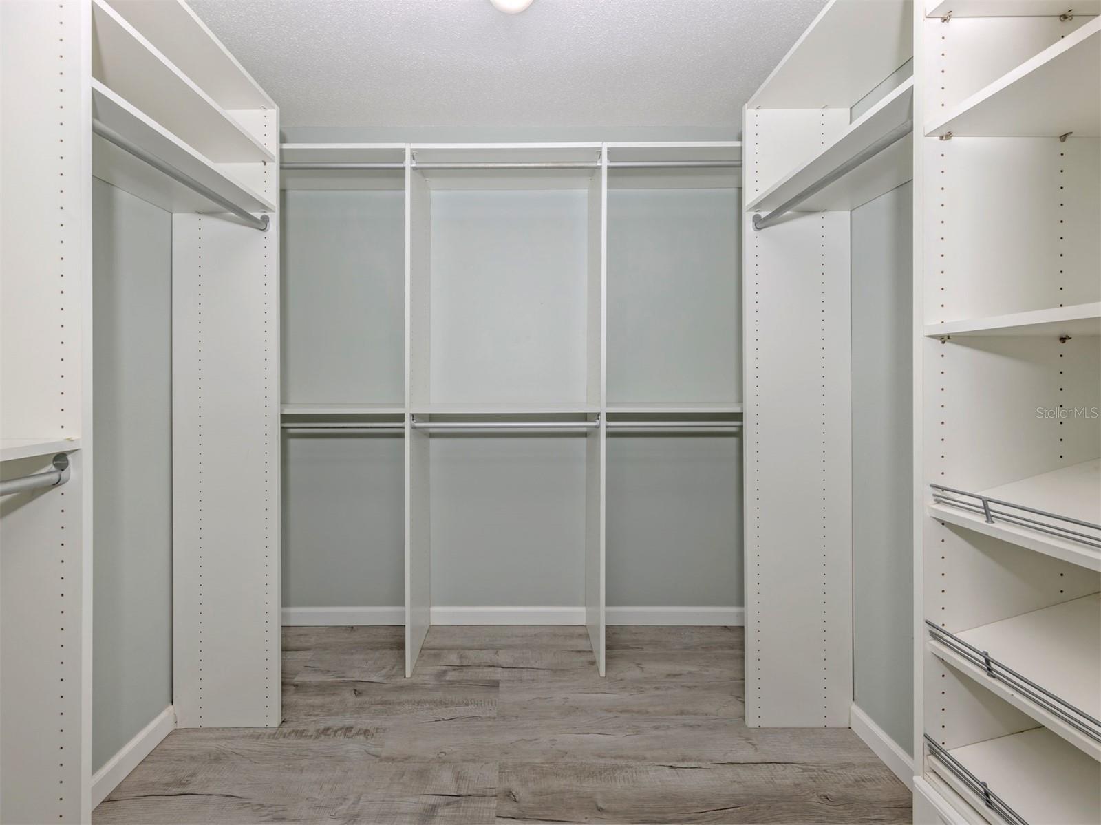 Image 19 of 60 For 1053 Derian Place