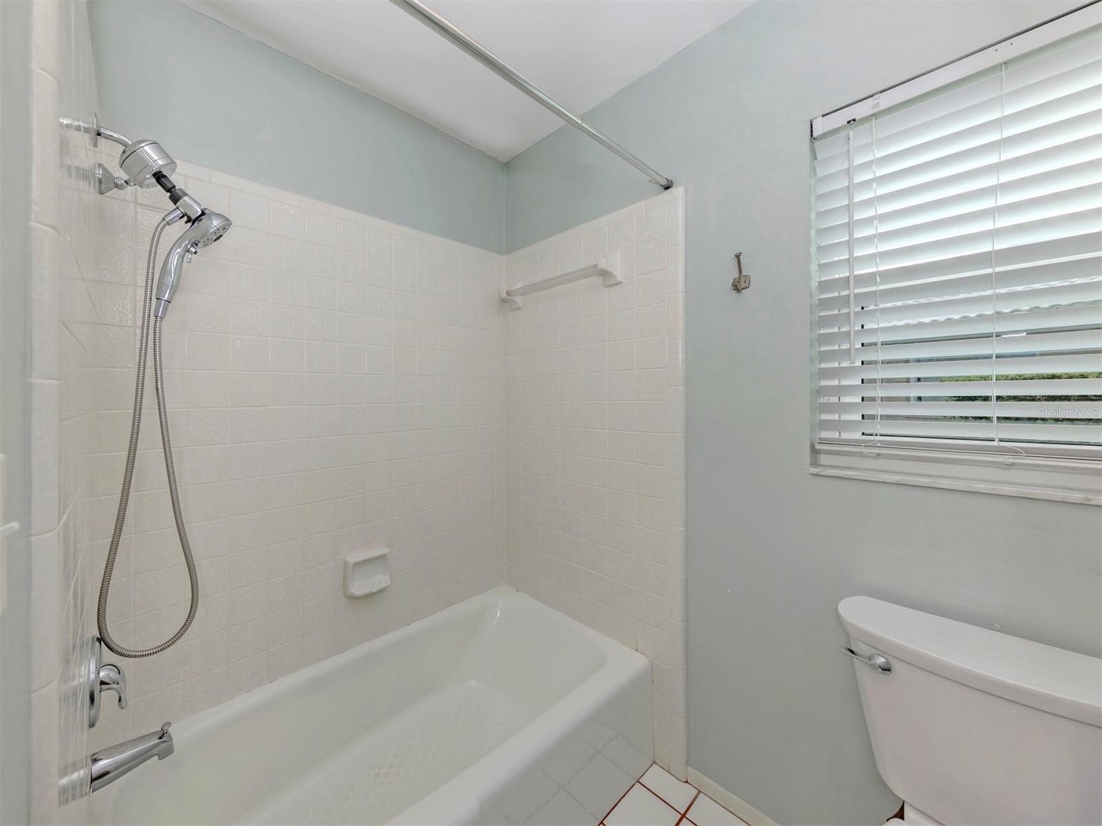 Image 21 of 60 For 1053 Derian Place