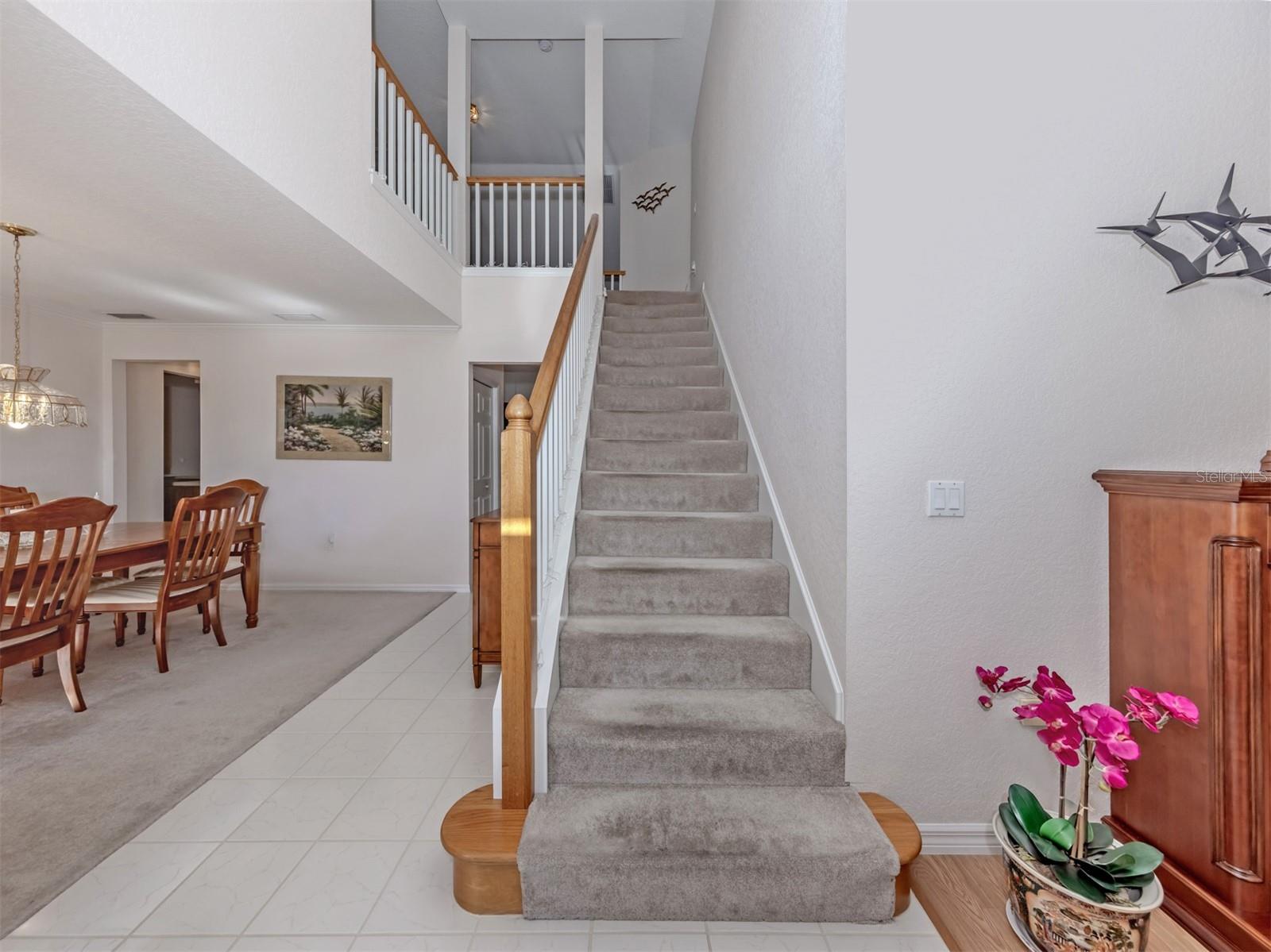 Image 2 of 49 For 897 Colonial Road