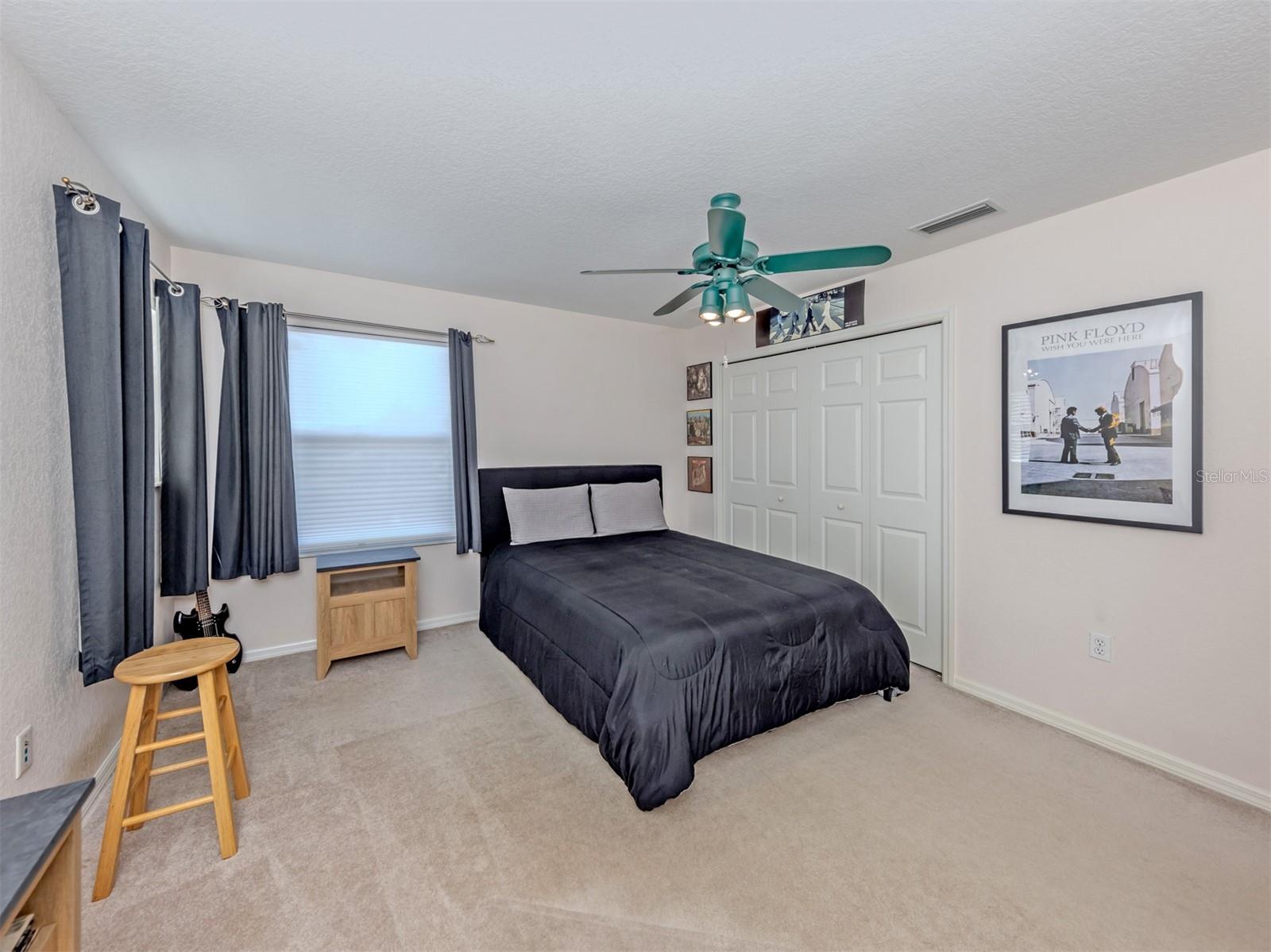 Image 23 of 49 For 897 Colonial Road