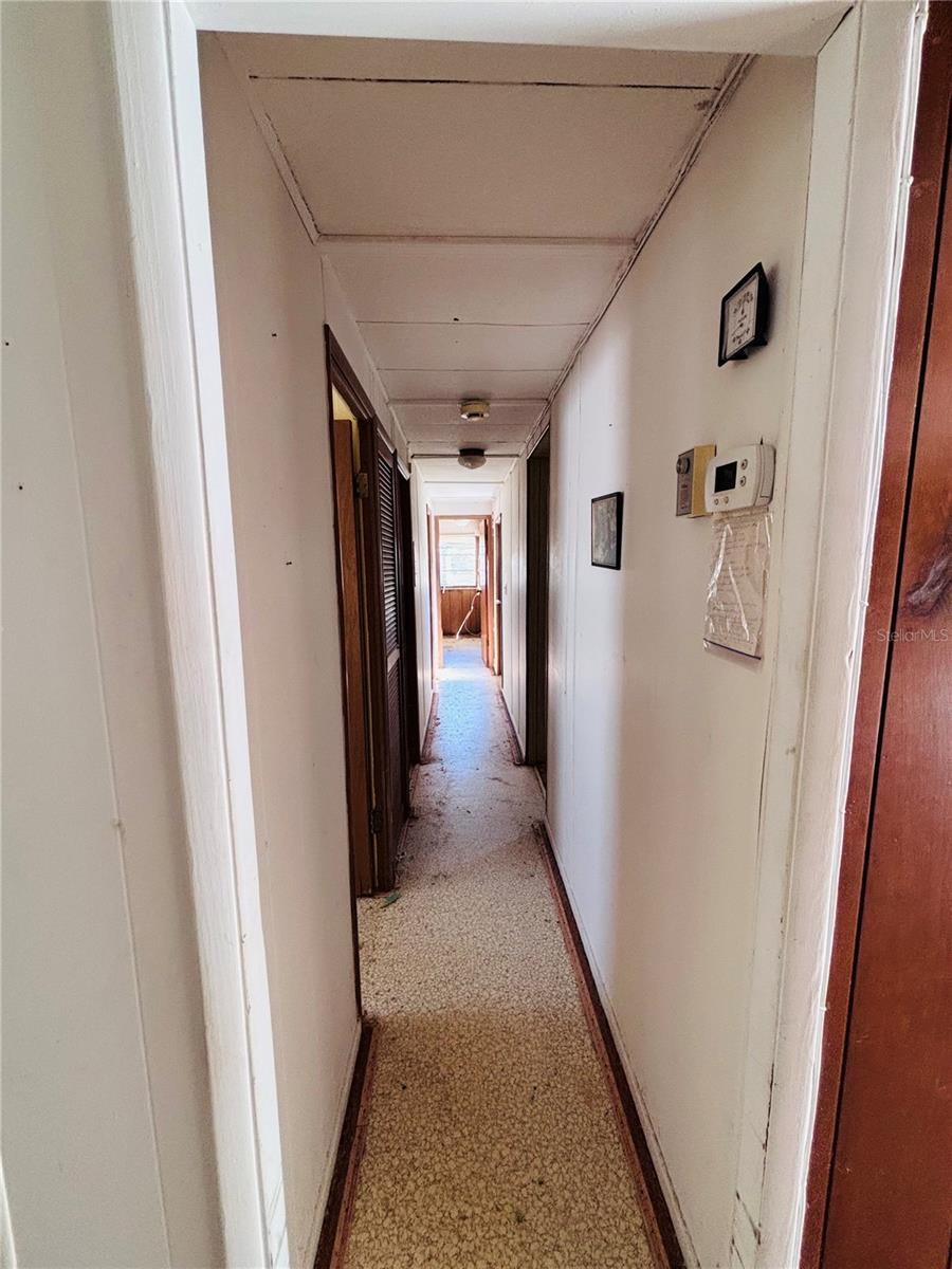 Image 17 of 26 For 1891 Englewood Road 94