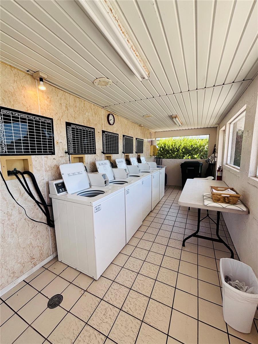 Image 24 of 26 For 1891 Englewood Road 94