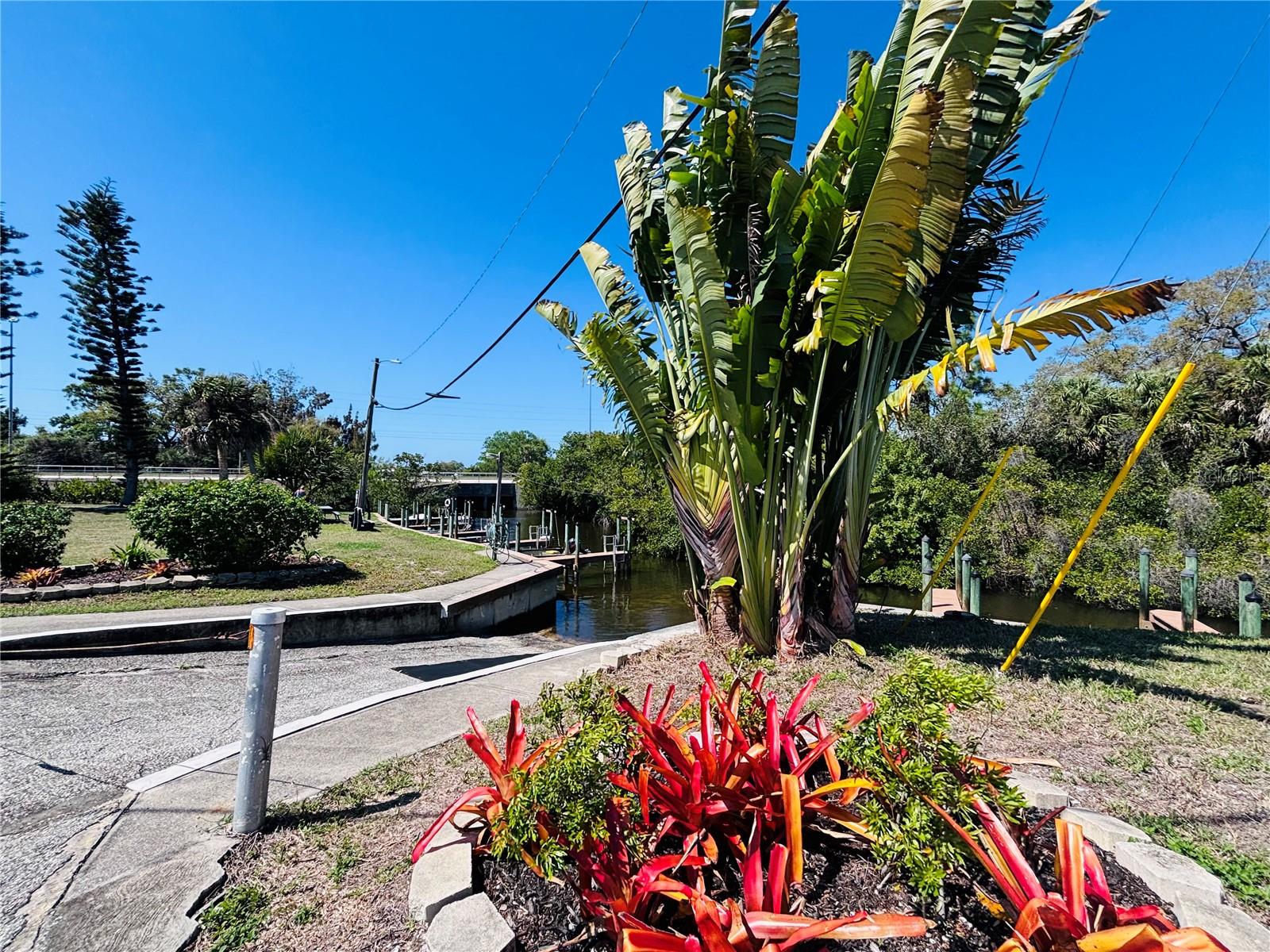 Image 3 of 26 For 1891 Englewood Road 94