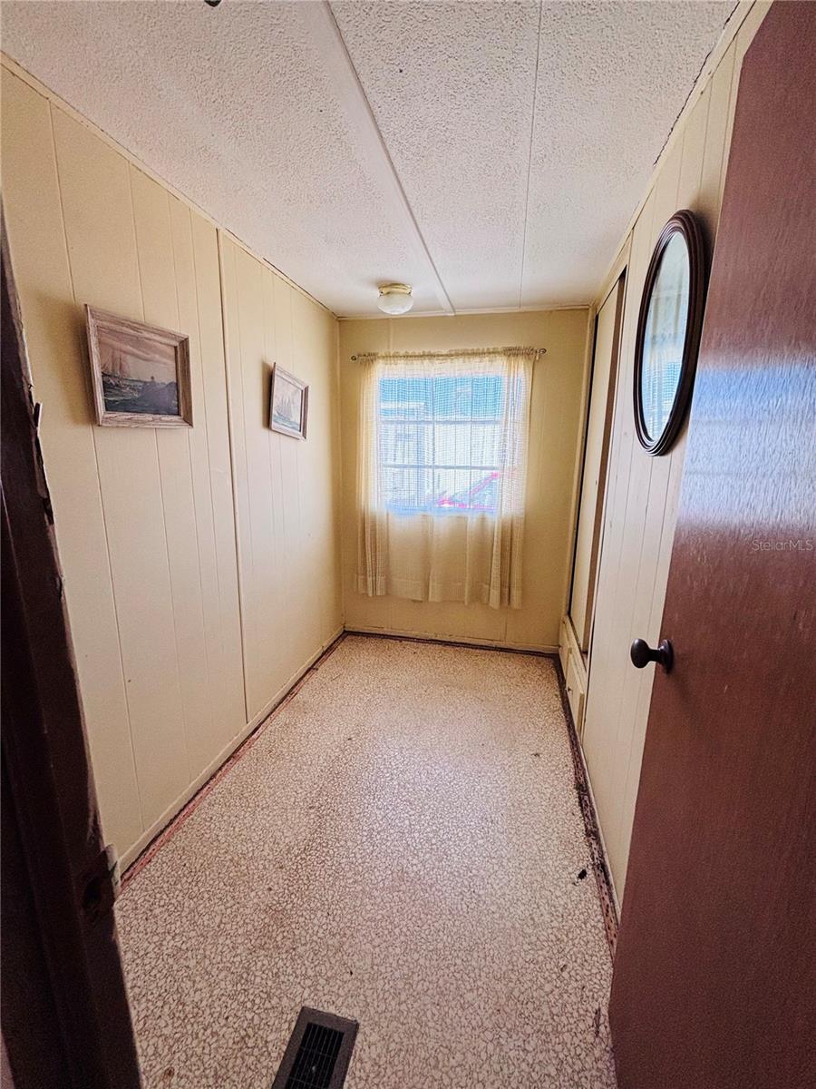 Image 8 of 26 For 1891 Englewood Road 94