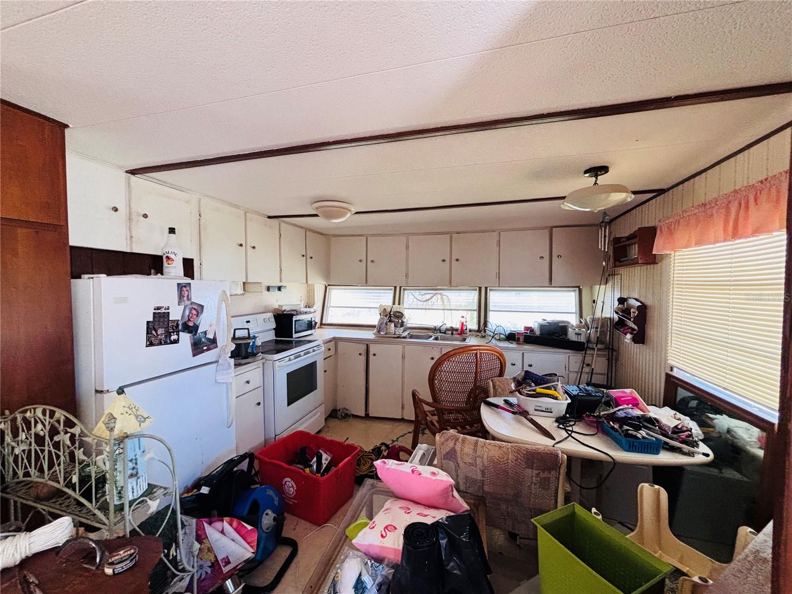 Image 9 of 26 For 1891 Englewood Road 94