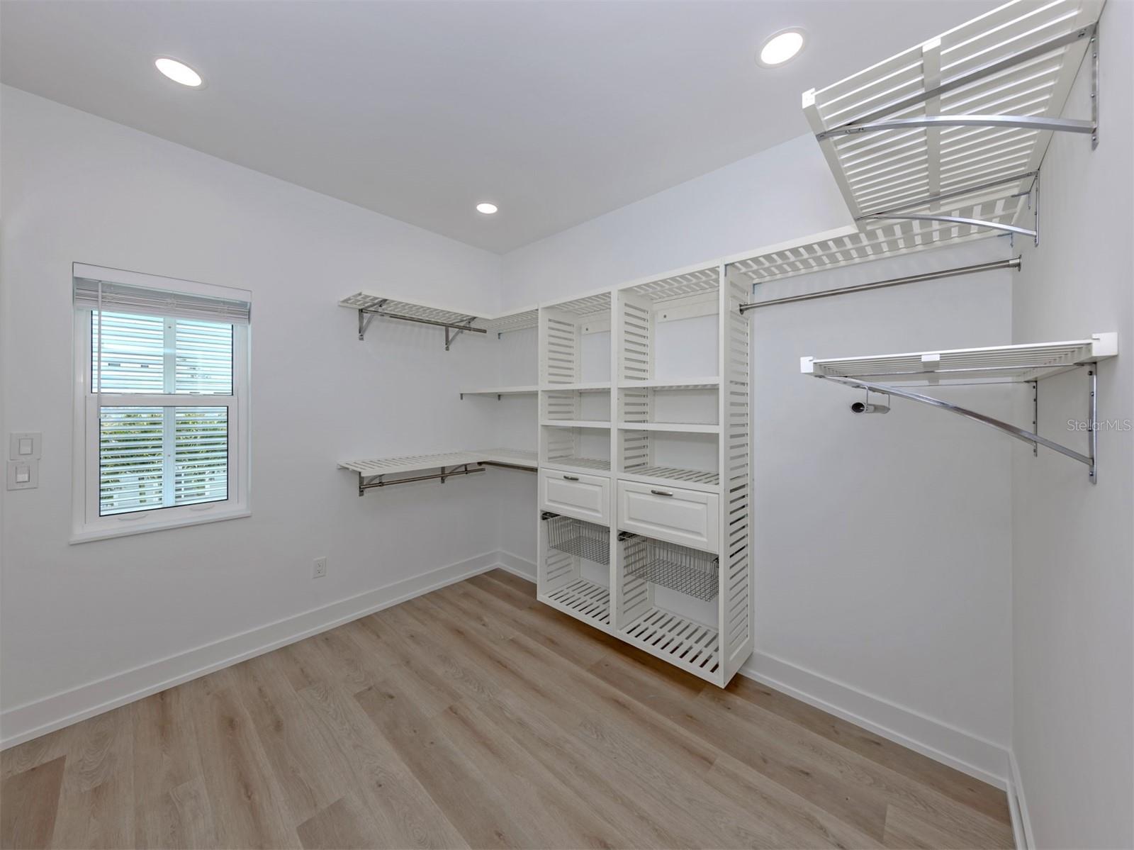 Image 38 of 66 For 212 Sunrise Drive