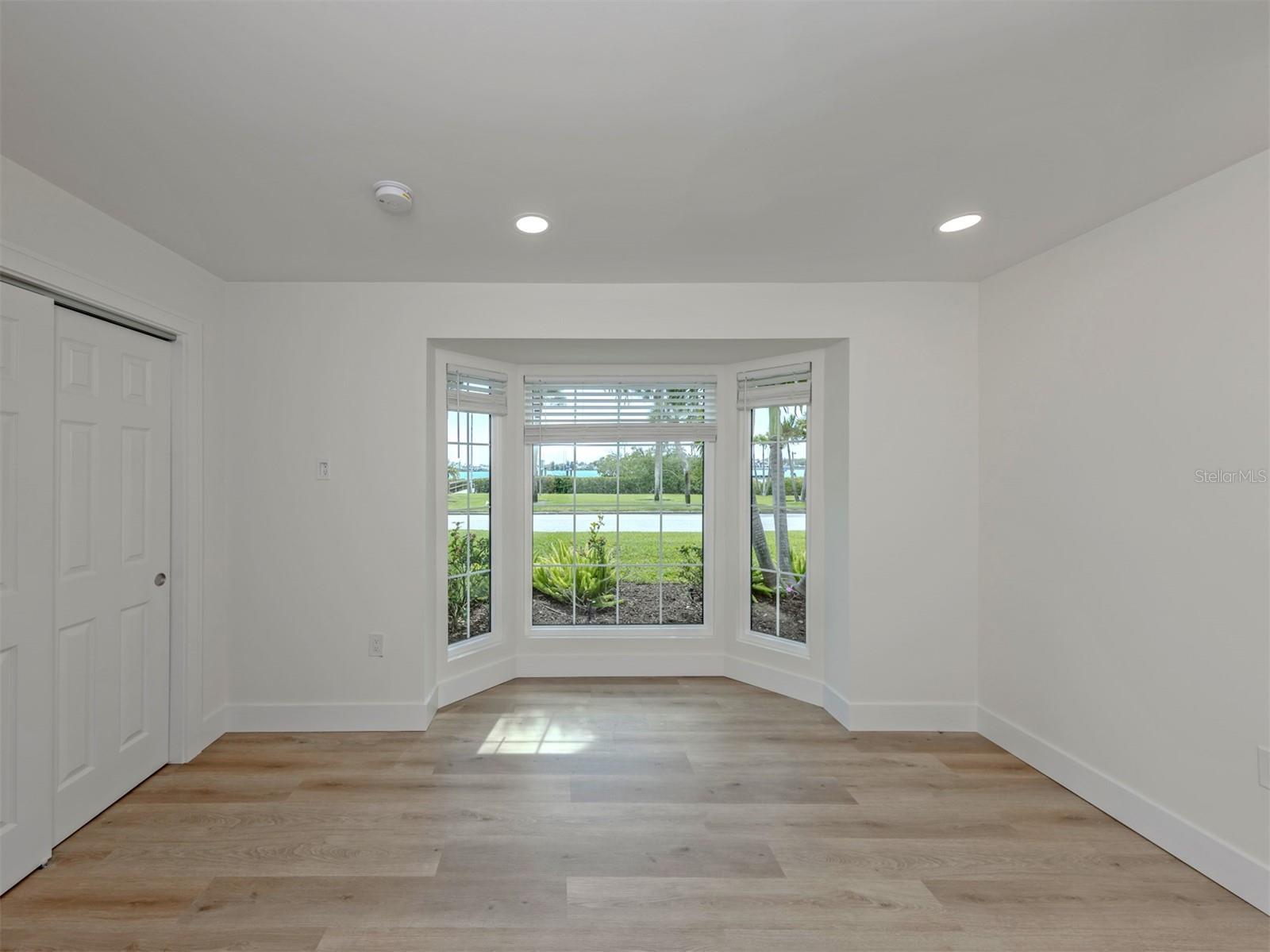 Image 41 of 66 For 212 Sunrise Drive