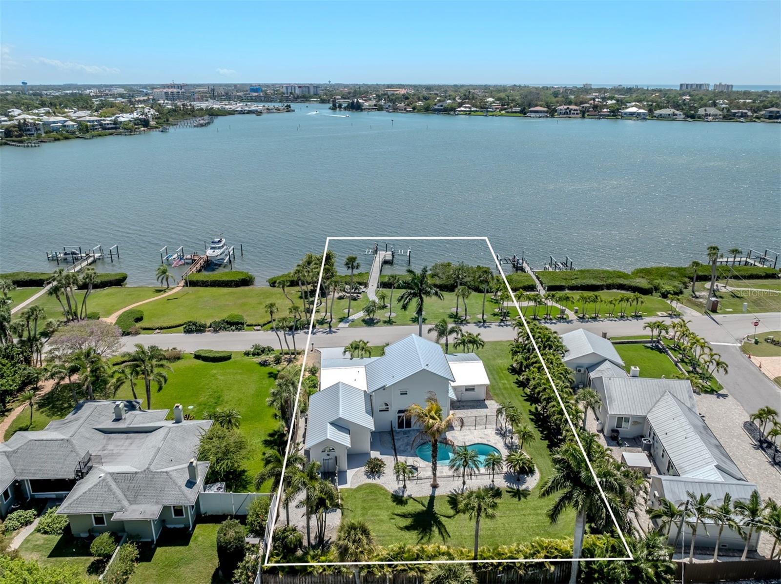 Image 50 of 66 For 212 Sunrise Drive