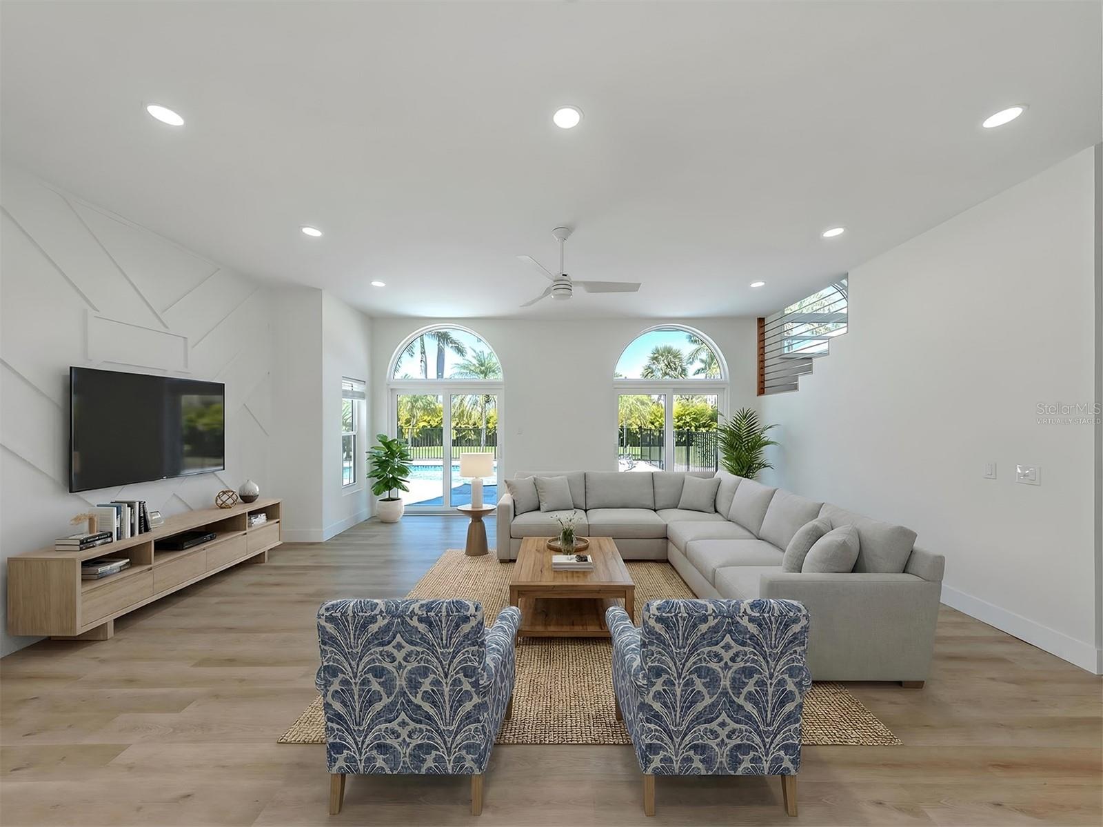 Image 7 of 66 For 212 Sunrise Drive