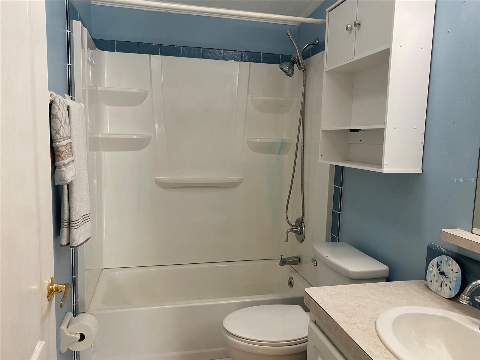 Image 11 of 29 For 724 Blackburn Boulevard