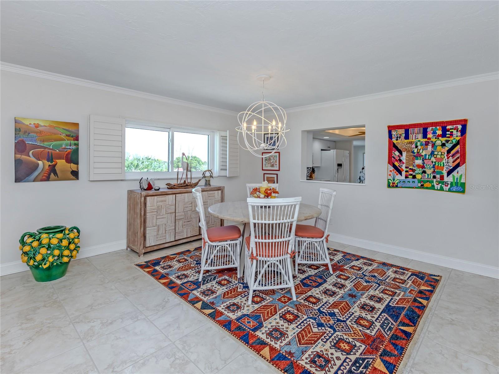 Image 11 of 56 For 550 Flamingo Drive 301