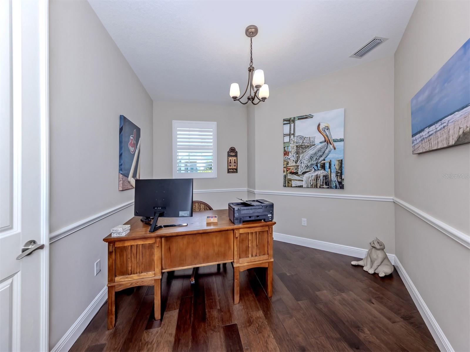 Image 24 of 53 For 18061 Wooden Skiff Court