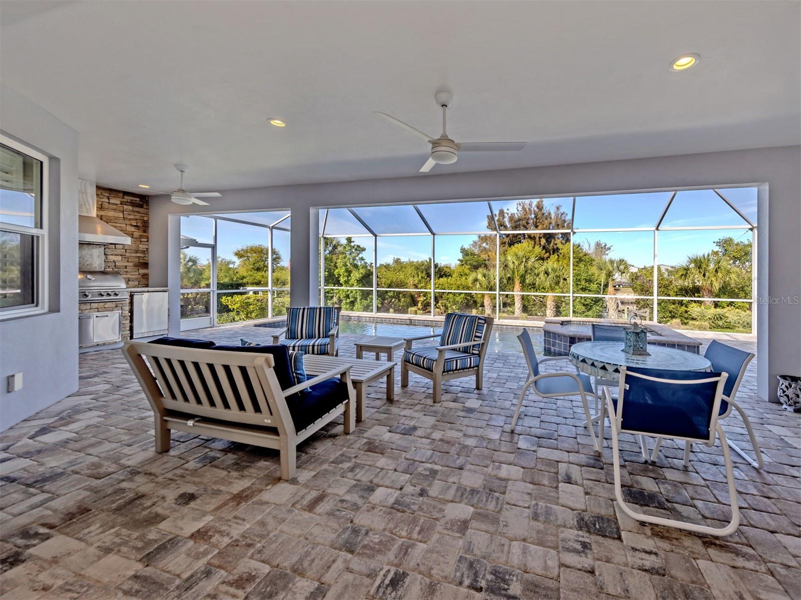 Image 25 of 53 For 18061 Wooden Skiff Court