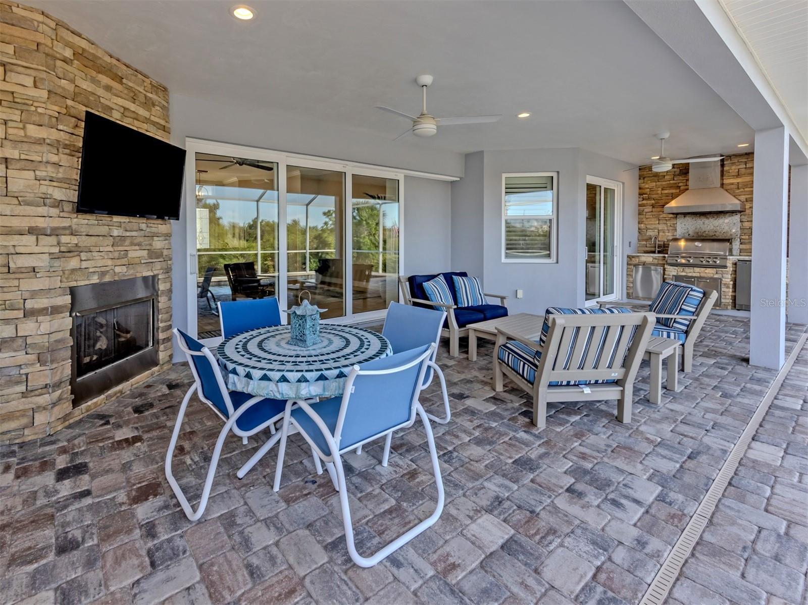 Image 26 of 53 For 18061 Wooden Skiff Court