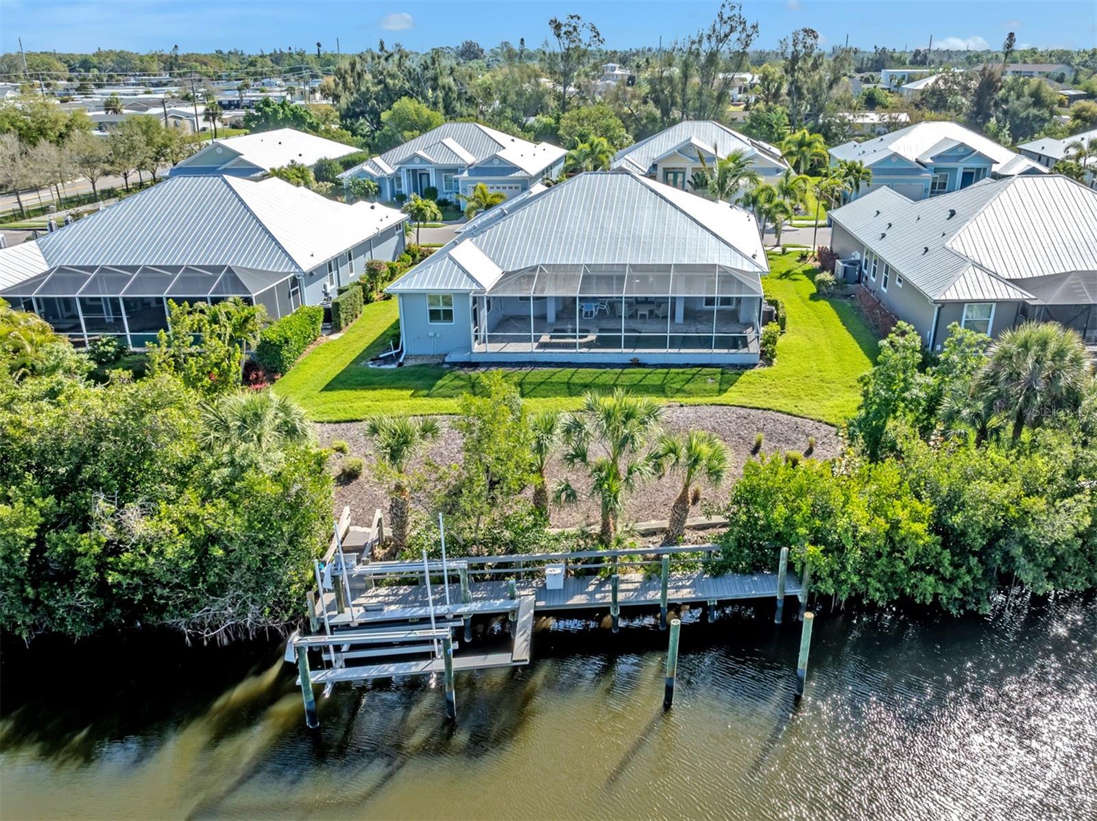 Image 36 of 53 For 18061 Wooden Skiff Court