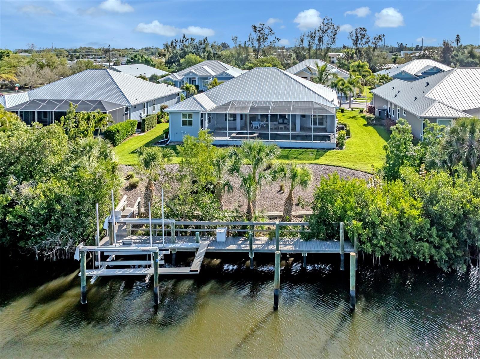 Image 37 of 53 For 18061 Wooden Skiff Court