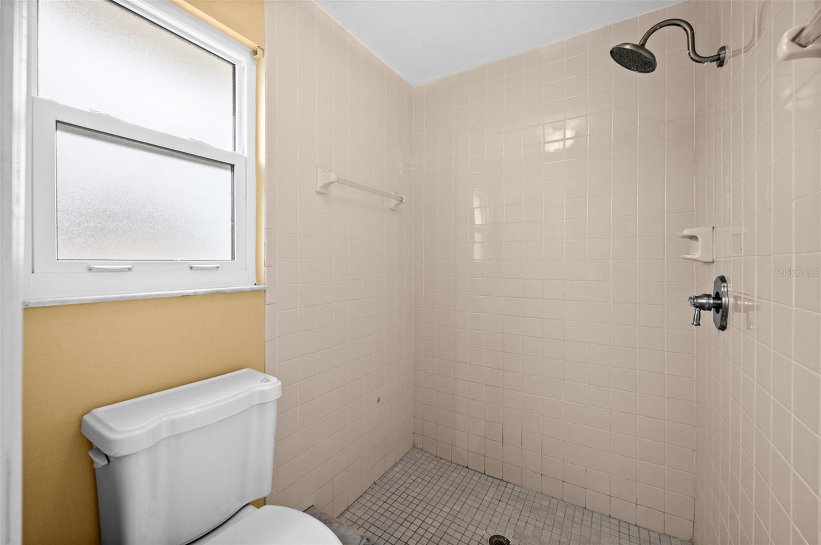 Image 25 of 32 For 7044 Denmark Street