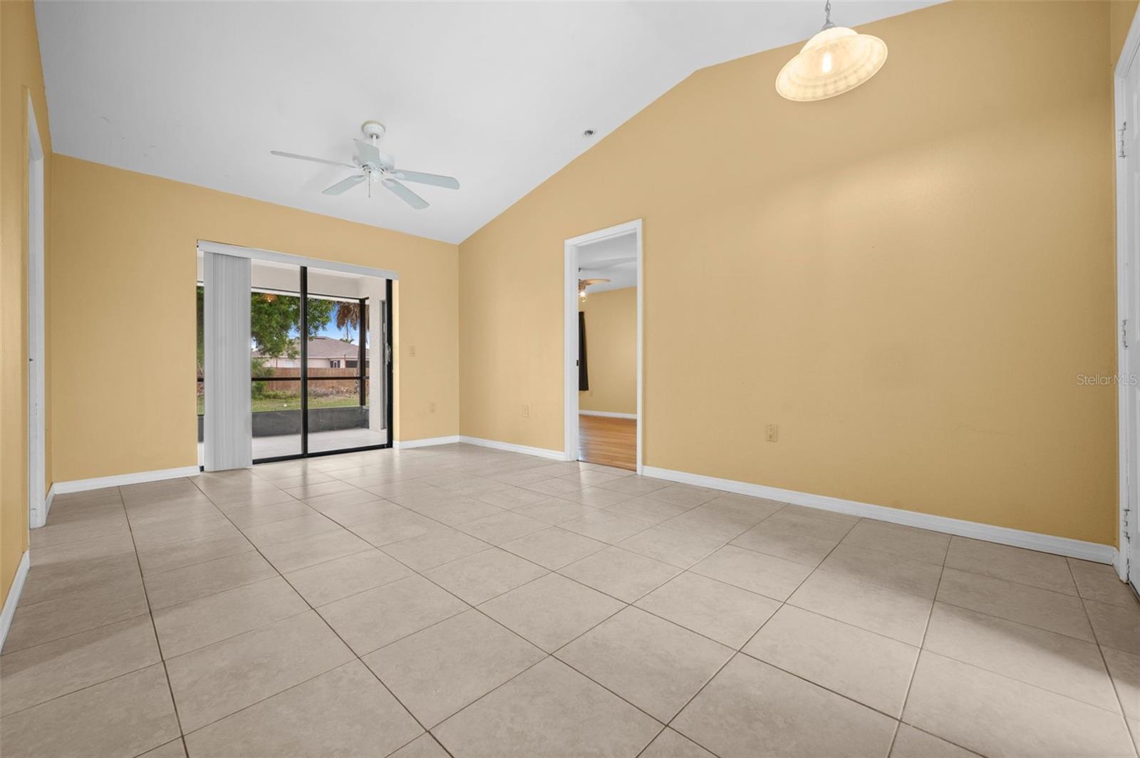 Image 6 of 32 For 7044 Denmark Street