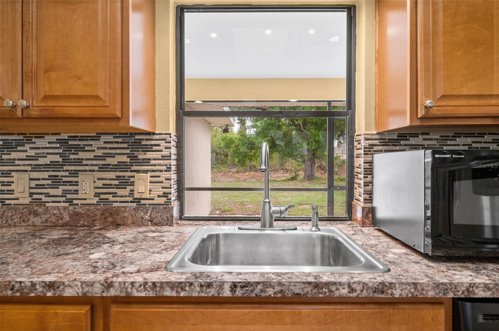 Image 9 of 32 For 7044 Denmark Street