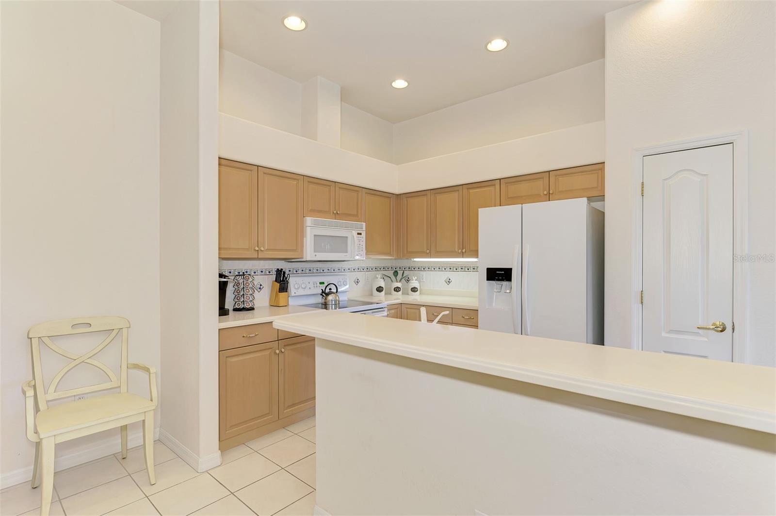 Image 21 of 61 For 230 Crobuli Point