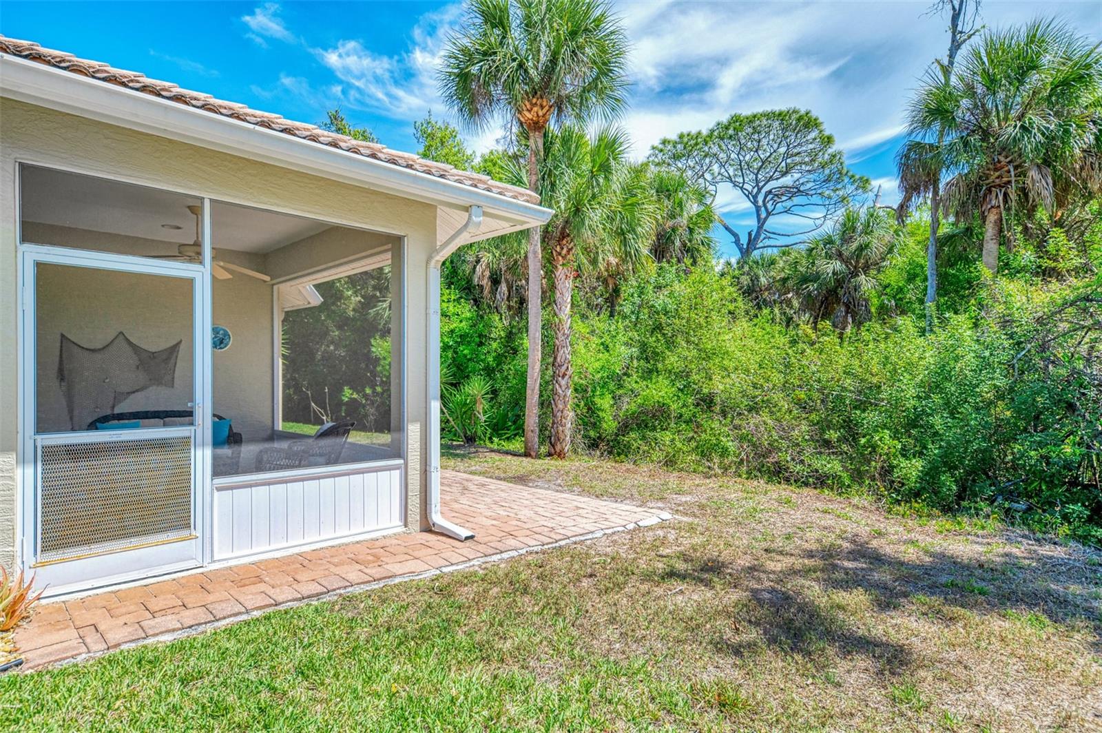 Image 43 of 61 For 230 Crobuli Point