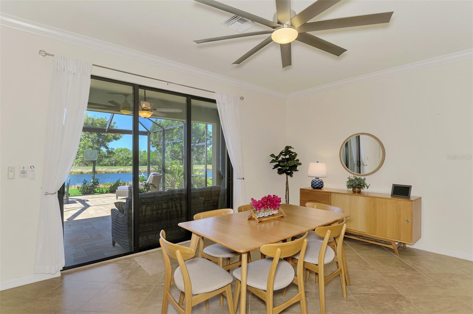 Image 29 of 67 For 10435 Medjool Drive