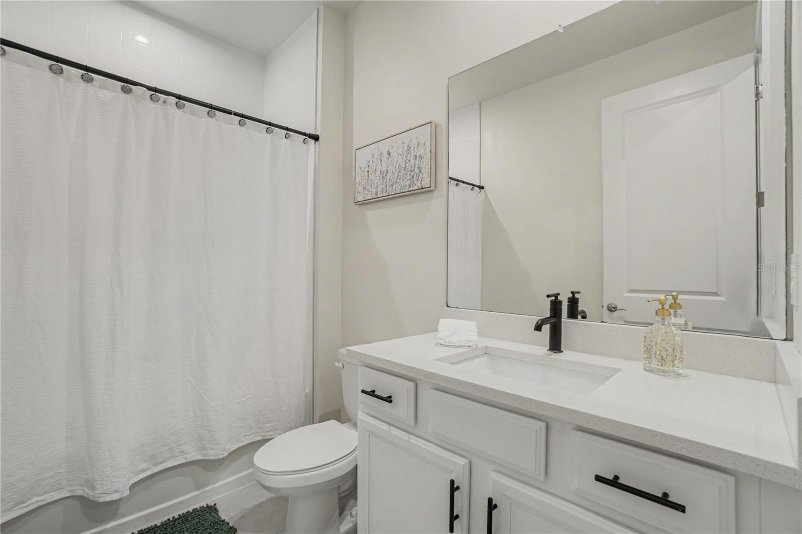 Image 21 of 36 For 18065 Grand Prosperity Drive