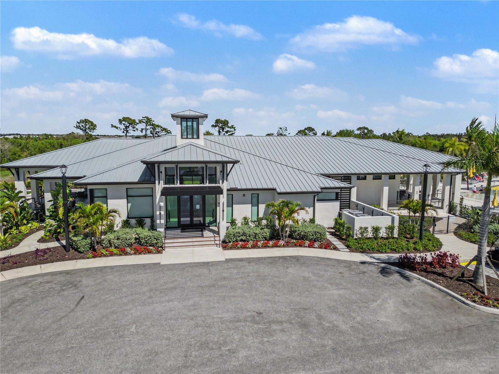 Image 26 of 36 For 18065 Grand Prosperity Drive