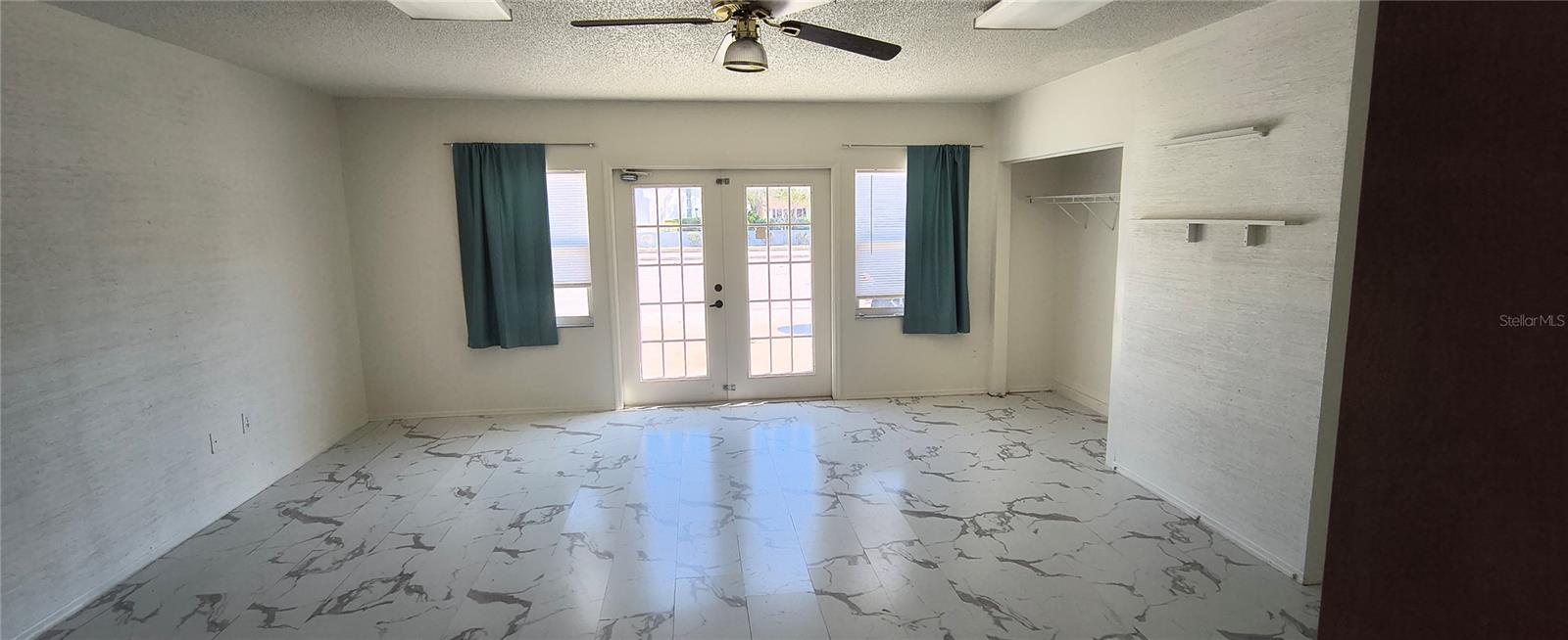 Image 5 of 12 For 4416 Englewood Road