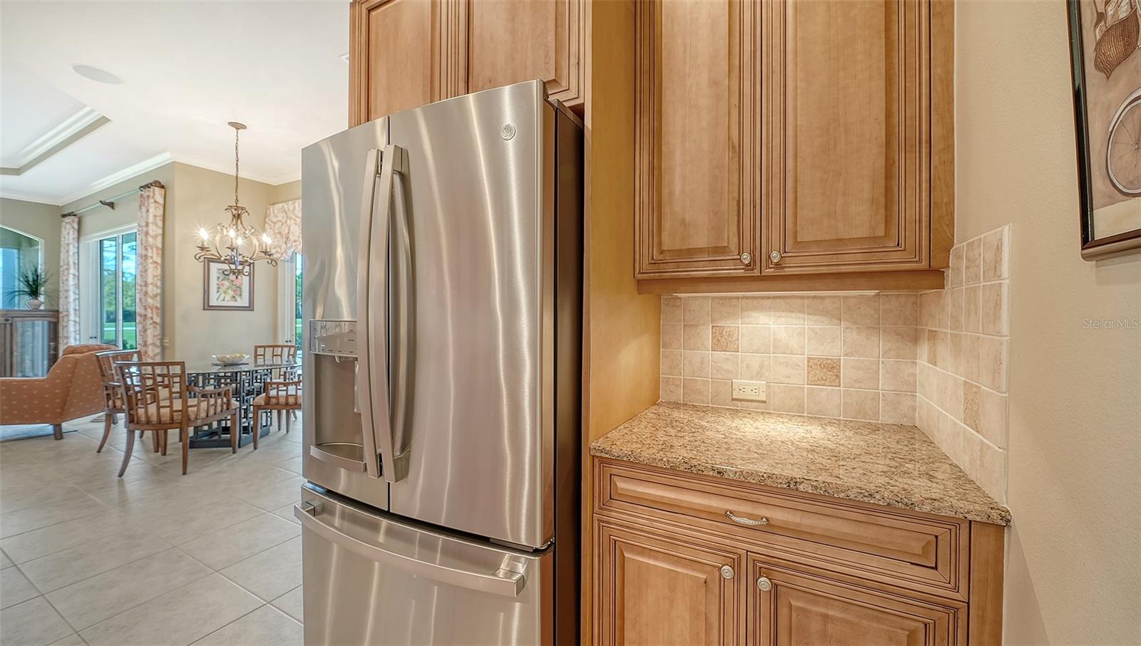 Image 24 of 52 For 824 Amaryllis Lane