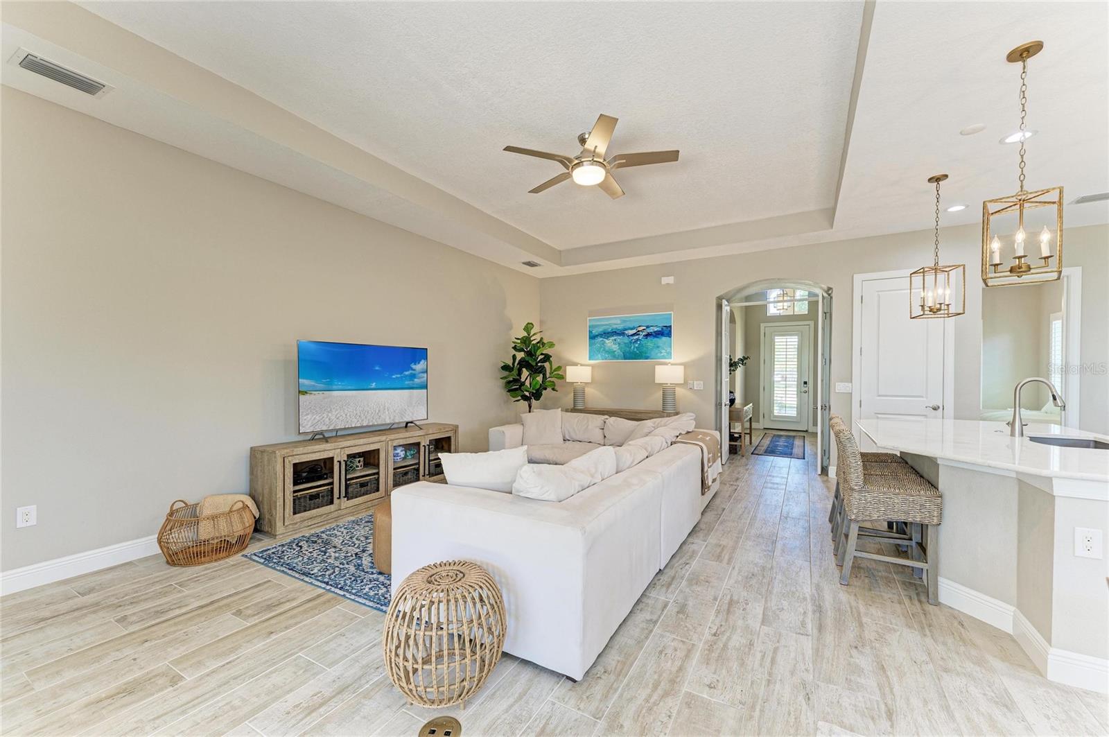 Image 13 of 85 For 10363 Medjool Drive