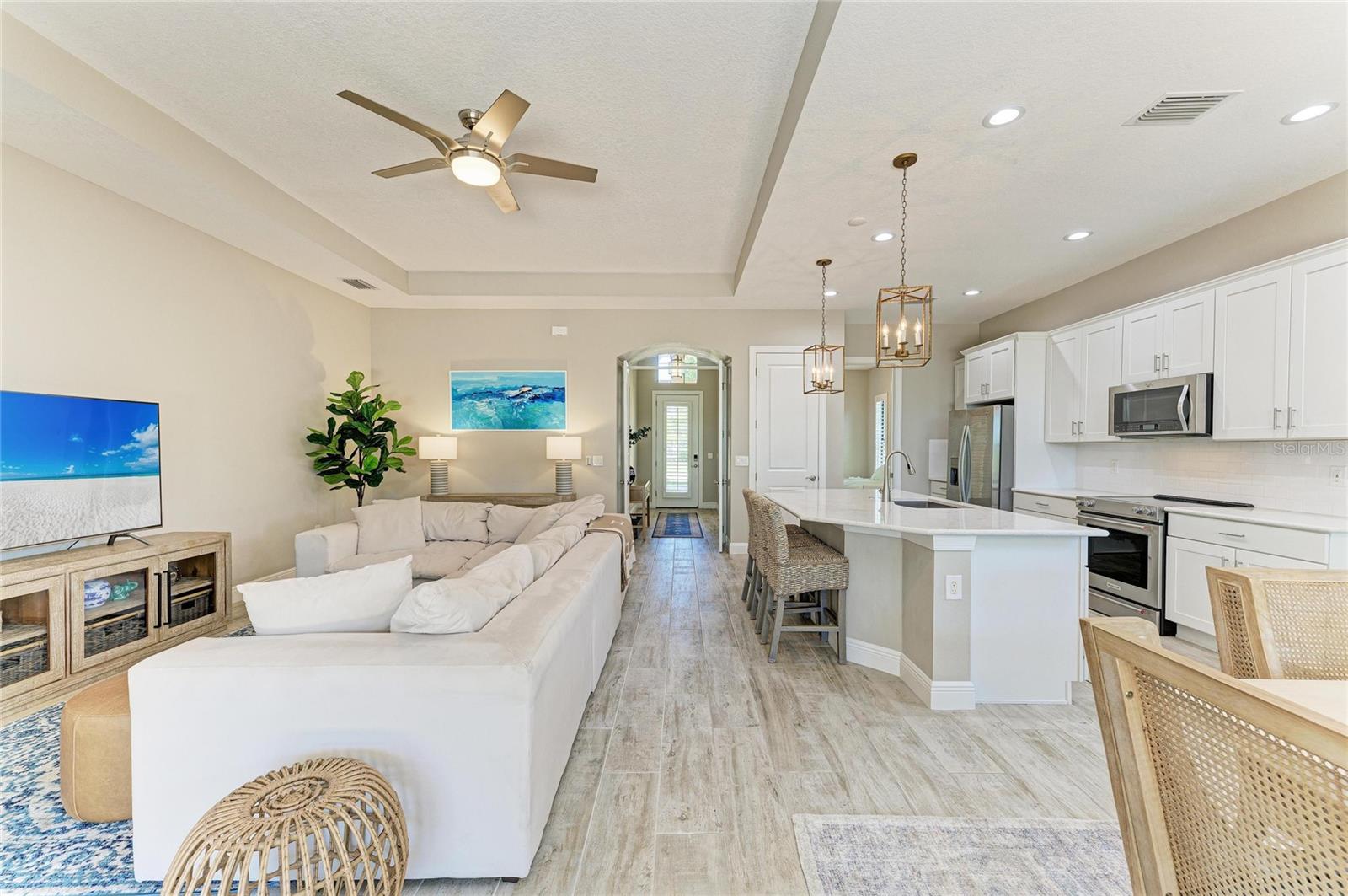 Image 17 of 85 For 10363 Medjool Drive