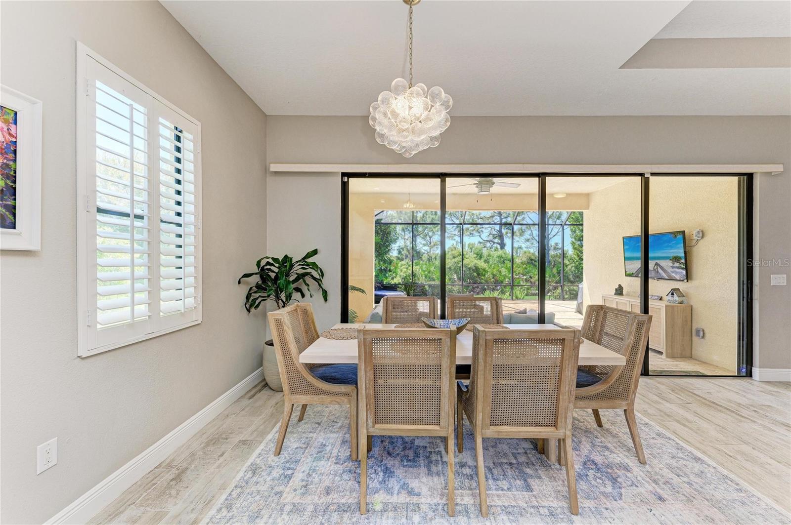 Image 23 of 85 For 10363 Medjool Drive