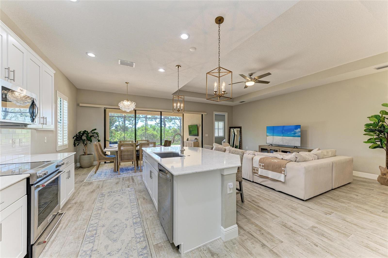 Image 30 of 85 For 10363 Medjool Drive