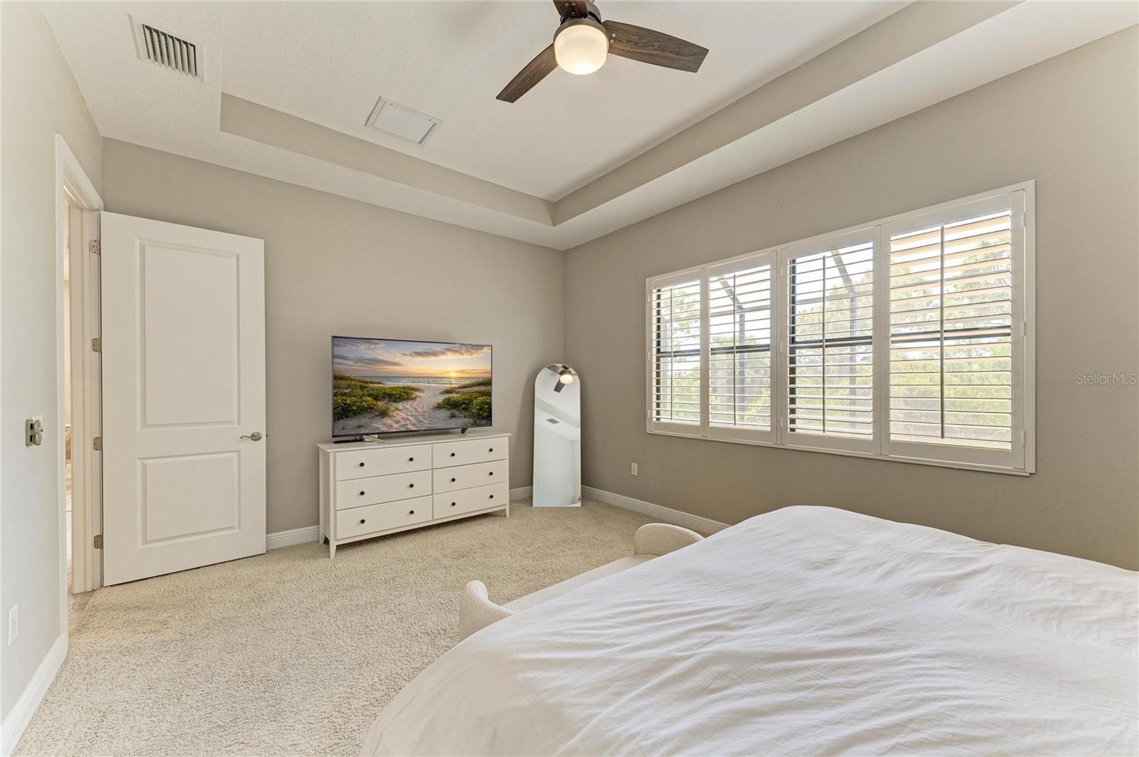 Image 34 of 85 For 10363 Medjool Drive