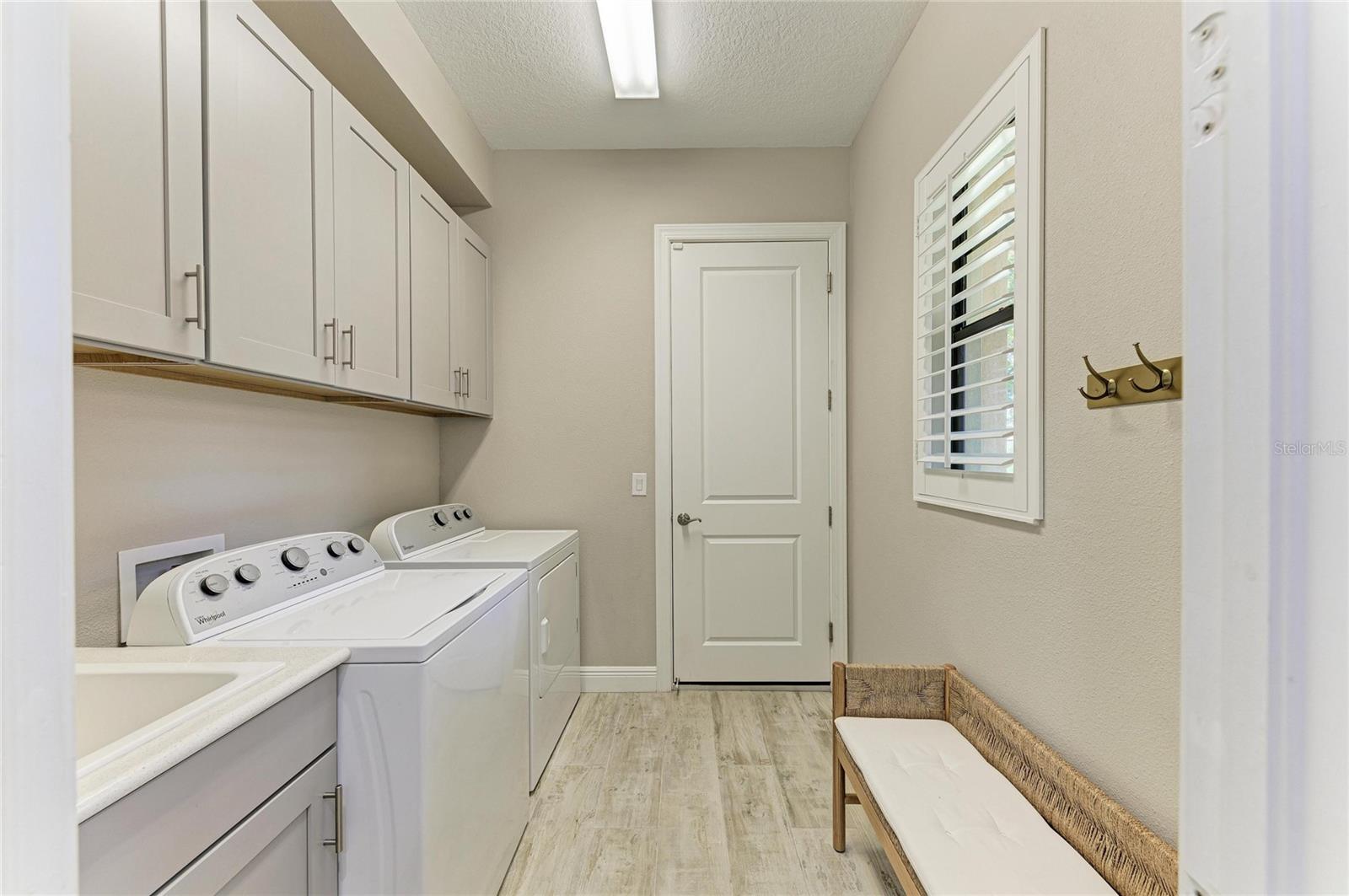 Image 50 of 85 For 10363 Medjool Drive